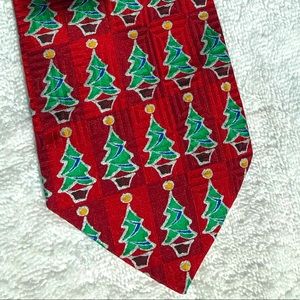 FN Christmas Tie - Christmas Tree pattern